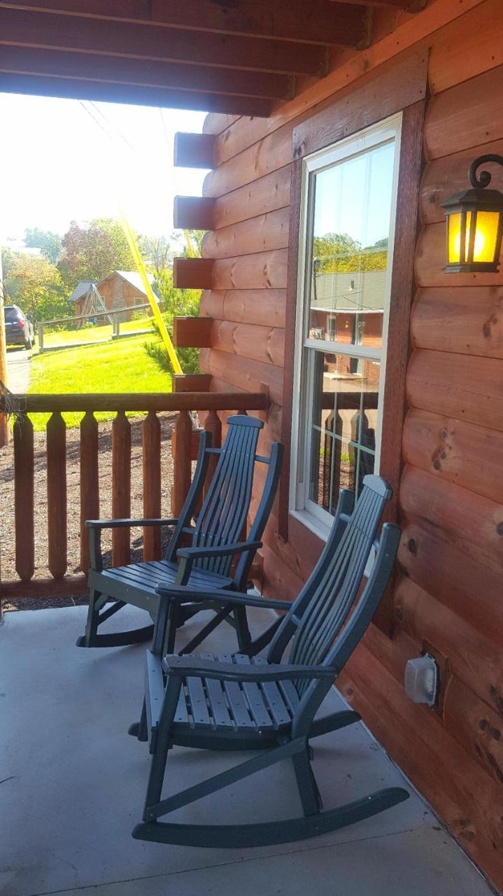 Amish Blessings Cabins Millersburg Esterno foto